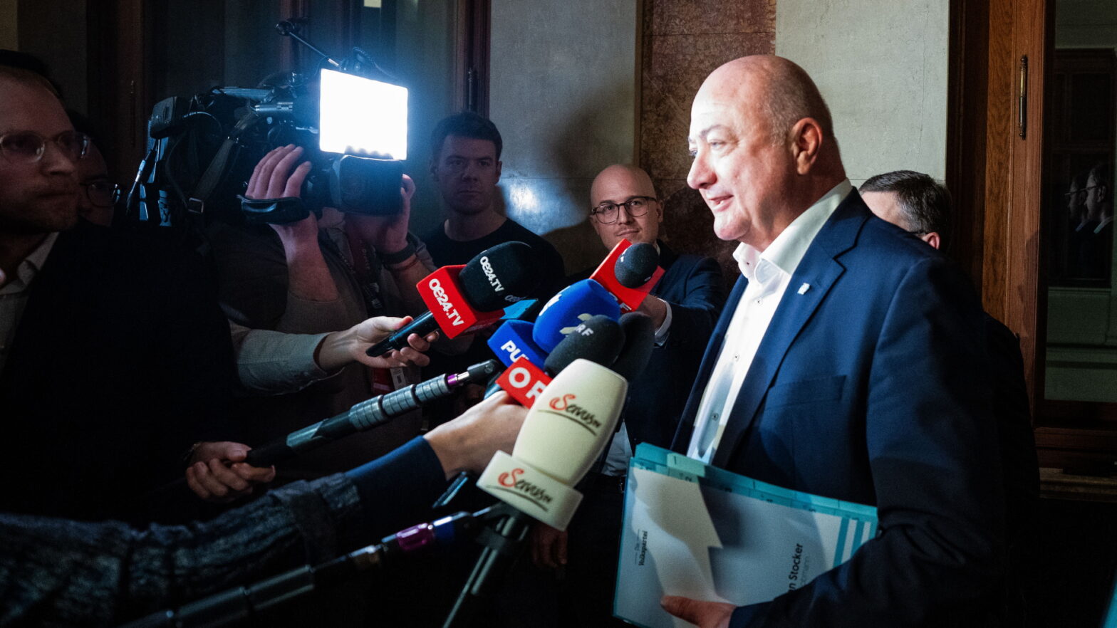 Obmannwechsel in ÖVP steht wohl kurz bevor Obmannwechsel in ÖVP steht wohl kurz bevor