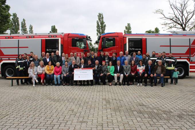 Neusiedl: Modernisiertes Feuerwehrhaus eröffnet Neusiedl: Modernisiertes Feuerwehrhaus eröffnet